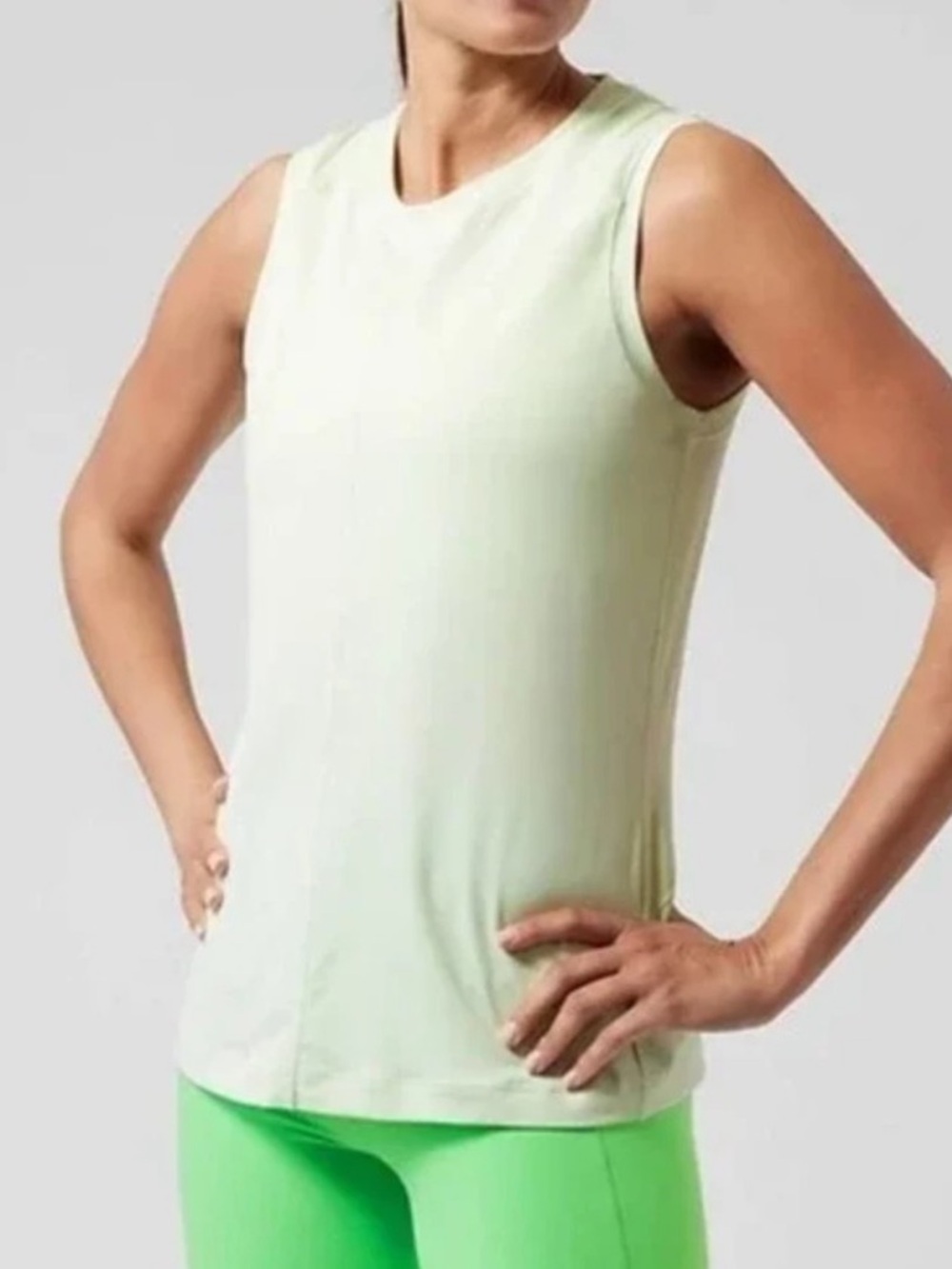 Athleta Sun chaser Tank Top Calypso Mint Green